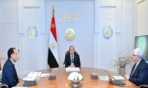 H.E. President El-Sisi Meets the Prime Minister and the Minister of Higher Education and Scientific Research